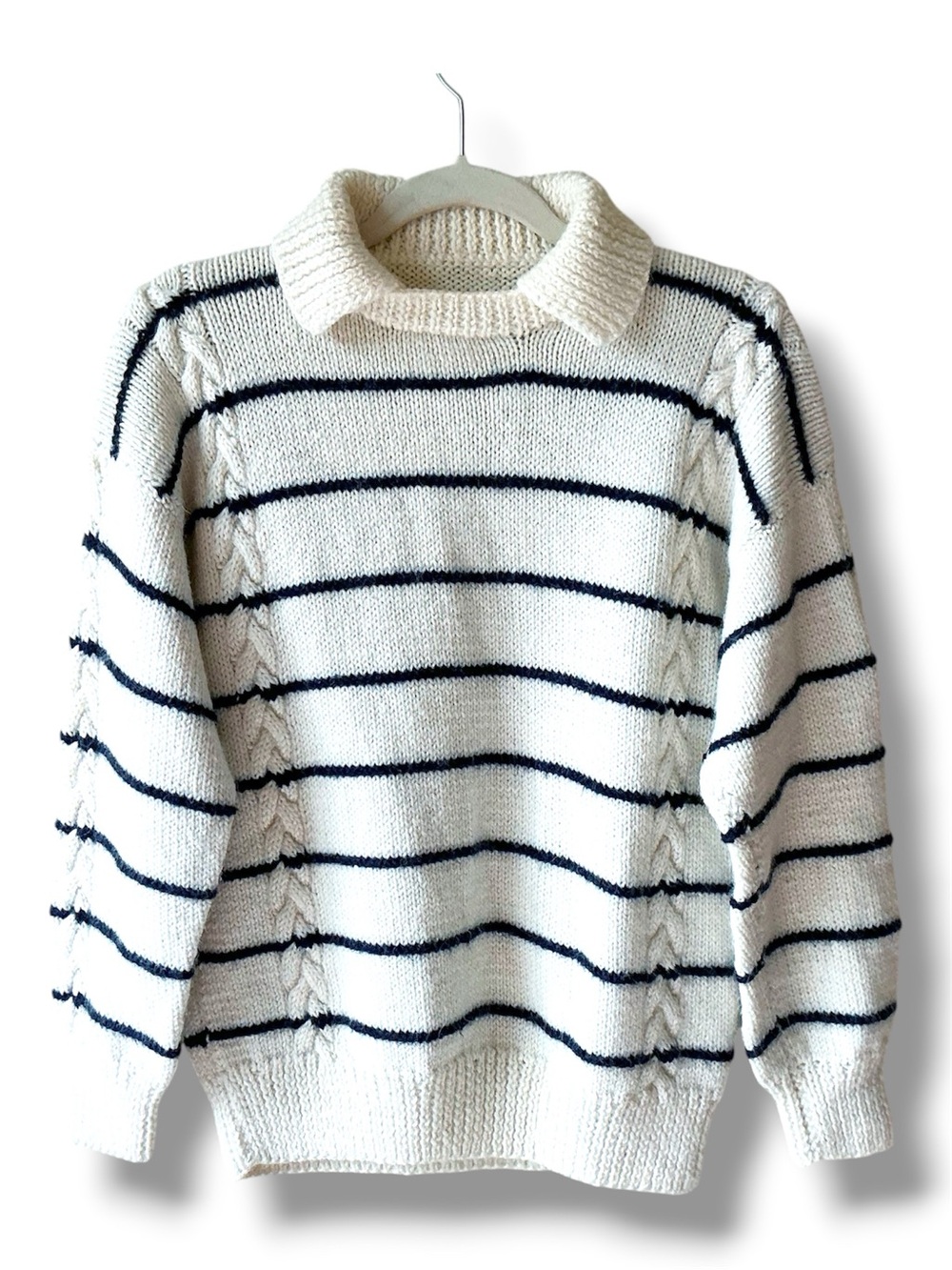Hand Knit Striped Cable Knit Chunky Sweater in Navy/Cream